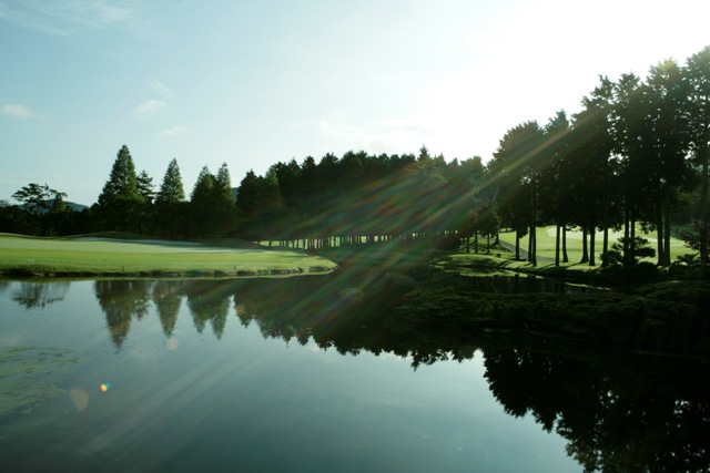 箱根湖畔ゴルフコース