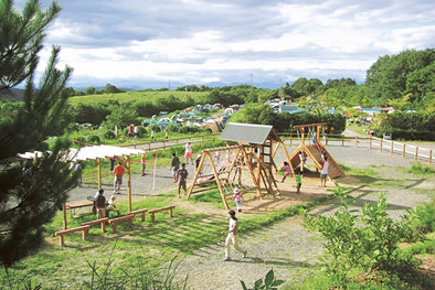 チロリン村キャンプグランド 岡山・加茂川