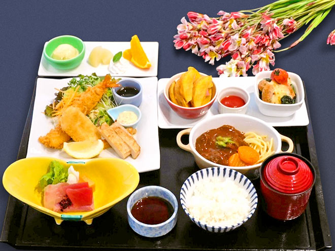 お子様料理　6月、7月　奇数日